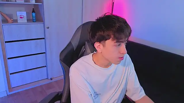 onlinenico online show from October 2, 7:54 pm