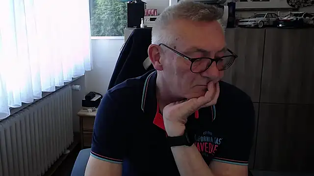 randyandy67 online show from April 24, 12:40 pm