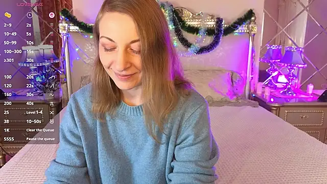 Katherine Loveau online show from December 16, 4:39 am