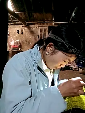 ngan-cute online show from February 6, 2:05 am