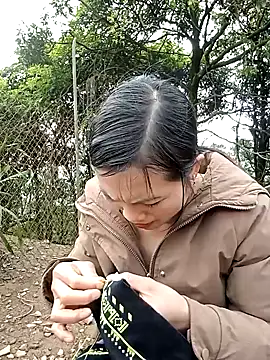 ngan-cute online show from February 15, 7:51 am