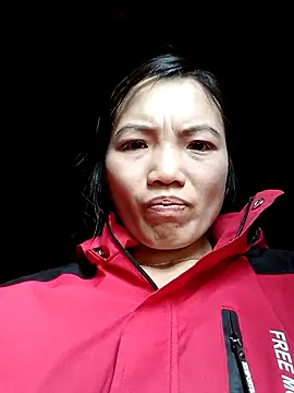 ngan-cute online show from April 29, 2:26 am