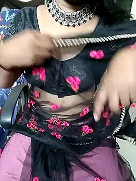 Snapshot of tamilmaha12 chatting on September 18, 8:49 am tamilmaha12 online show from September 18, 8:49 am