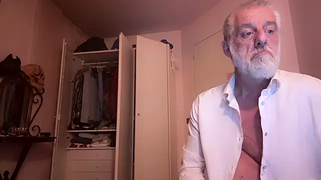 Pigna16PSRN online show from May 22, 9:31 pm