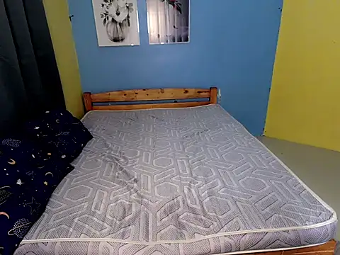 Petite HugeCock online show from May 25, 11:05 am