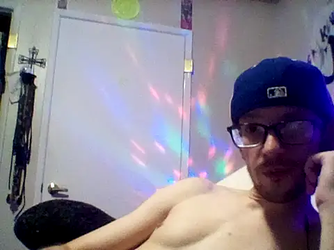 Snapshot of OchreTango466 chatting on September 29, 10:20 am OchreTango466 online show from September 29, 10:20 am