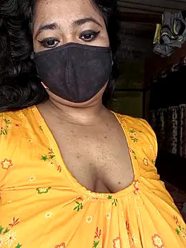 Smile-quien online show from October 30, 10:49 am