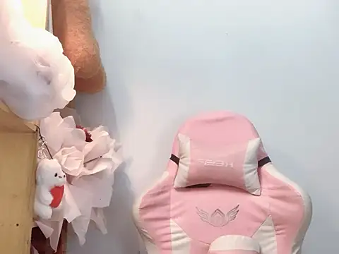 Pony898 online show from December 16, 6:02 pm