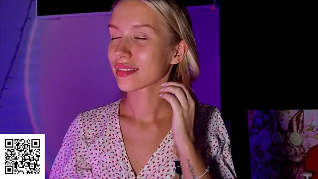 ElysiaXo online show from November 10, 10:42 pm