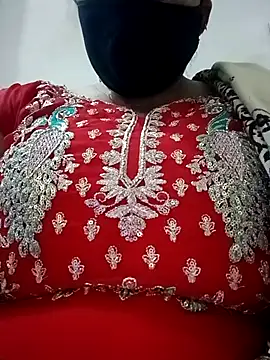 Rakhi sawant143 online show from November 15, 4:14 pm