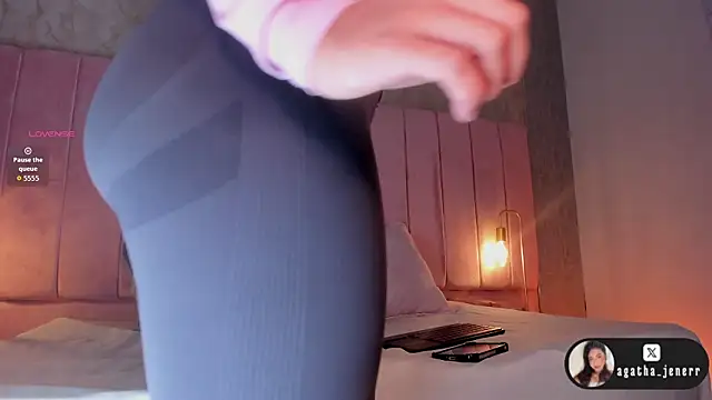 agatha jener online show from February 24, 11:41 am