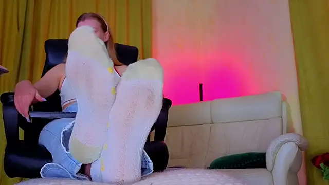 MysticVenus  online show from May 8, 6:52 am