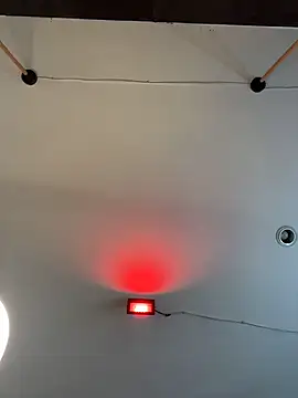 Juanita-Diaz online show from February 5, 8:35 pm