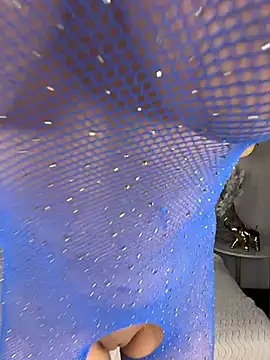 Snapshot of SweetieSinXXX chatting on November 14, 1:21 pm SweetieSinXXX online show from November 14, 1:21 pm