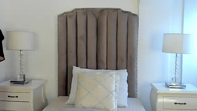 NebulaSin online show from November 27, 1:02 pm