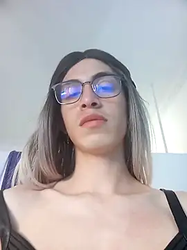 Andy Roses online show from April 3, 4:27 pm