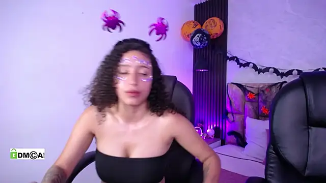 alondraandsweet1 online show from October 31, 2:18 pm