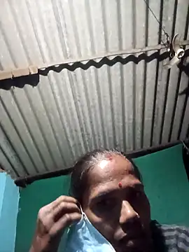 Snapshot of Hot-honi chatting on November 3, 2:07 pm Hot-honi online show from November 3, 2:07 pm