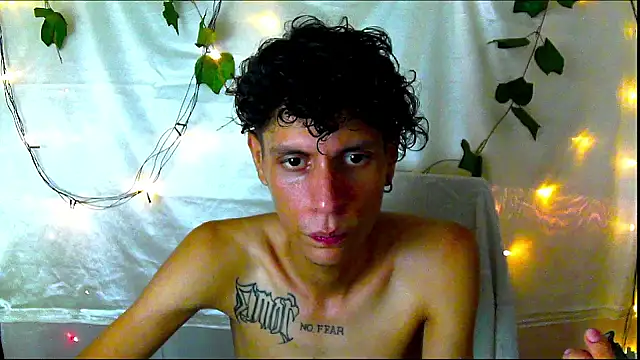 Crxxxsh online show from September 18, 8:22 pm