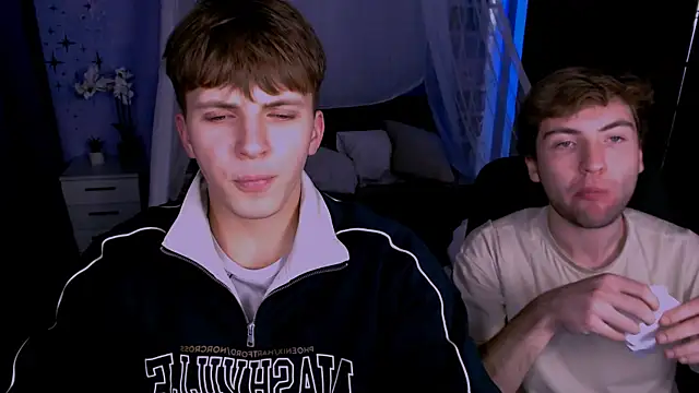 travis wolf  online show from November 19, 8:20 pm