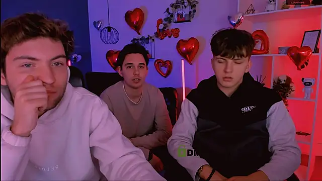 travis wolf  online show from February 27, 9:31 am