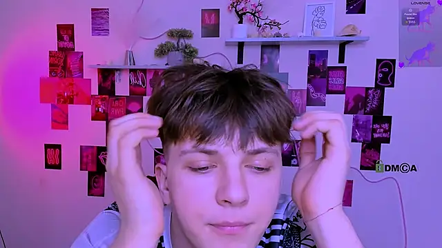 travis wolf  online show from April 4, 8:45 am