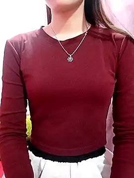 Snapshot of CherryBeii chatting on November 28, 3:31 am CherryBeii online show from November 28, 3:31 am