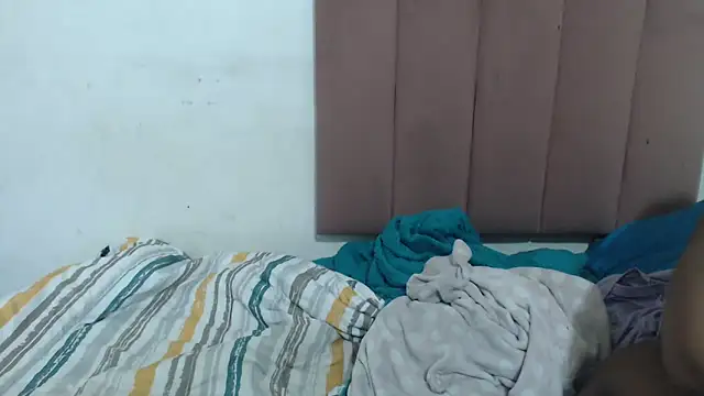 Chubby Queenx255 online show from December 2, 7:14 am