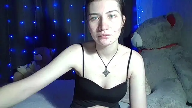 Nancy Luna online show from October 18, 6:19 pm