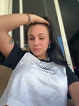 VendiMur online show from December 18, 2:06 am