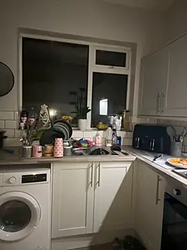 CheekyChelseaX online show from November 22, 8:30 pm