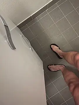 Snapshot of NuclearValue40 chatting on March 2, 6:59 pm NuclearValue40 online show from March 2, 6:59 pm