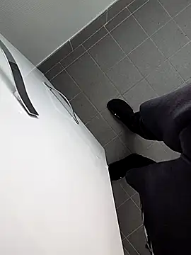 Snapshot of NuclearValue40 chatting on March 21, 4:21 pm NuclearValue40 online show from March 21, 4:21 pm