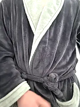 Snapshot of NuclearValue40 chatting on March 28, 1:43 pm NuclearValue40 online show from March 28, 1:43 pm