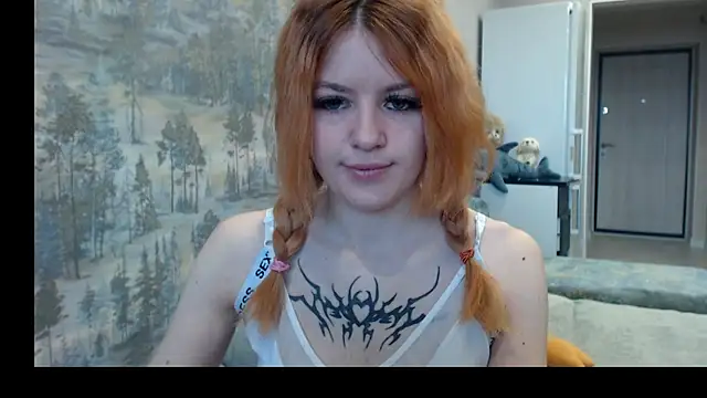   Elina   online show from December 17, 5:35 am