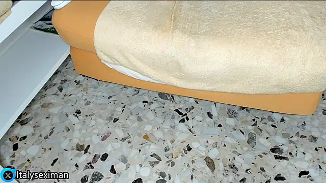 Snapshot of The_Fenix_xxx chatting on November 25, 7:52 am The Fenix xxx online show from November 25, 7:52 am