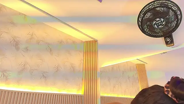 Liss-Reyes online show from March 5, 12:12 pm