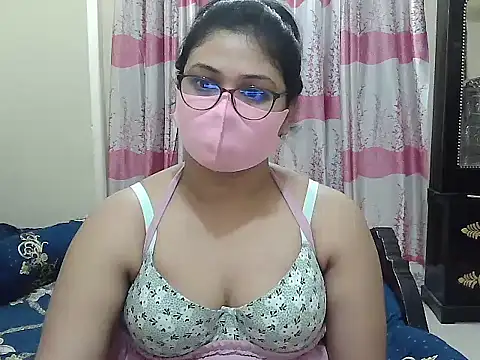 Snapshot of Elena_cruz5 chatting on September 14, 6:07 pm Elena cruz5 online show from September 14, 6:07 pm