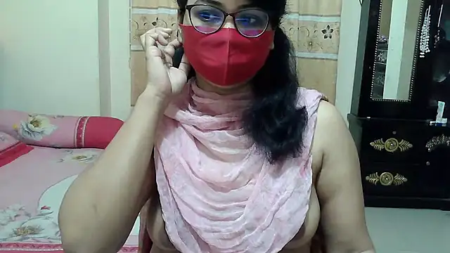 Elena cruz5 online show from November 26, 12:22 am