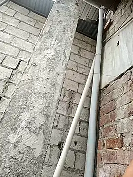 SaraBust online show from October 15, 6:19 pm