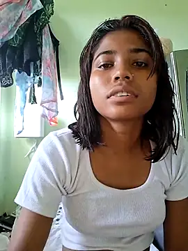 Snapshot of _sexy-queen chatting on September 28, 5:35 am  sexy-queen online show from September 28, 5:35 am