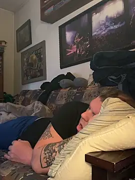 Stephanie1984 online show from March 31, 5:19 am