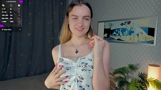 KerenFurguson online show from November 29, 7:50 pm