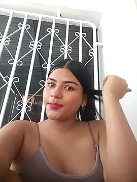 Snapshot of daringxxxhot chatting on September 22, 12:51 pm daringxxxhot online show from September 22, 12:51 pm