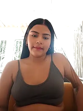 Snapshot of daringxxxhot chatting on September 23, 12:41 pm daringxxxhot online show from September 23, 12:41 pm