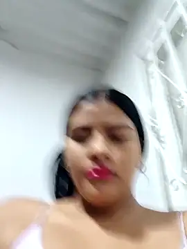 Snapshot of daringxxxhot chatting on September 26, 10:19 am daringxxxhot online show from September 26, 10:19 am