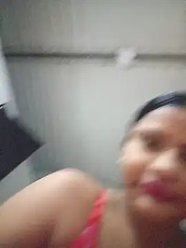 Snapshot of daringxxxhot chatting on September 27, 10:31 am daringxxxhot online show from September 27, 10:31 am