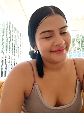 Snapshot of daringxxxhot chatting on October 20, 12:38 pm daringxxxhot online show from October 20, 12:38 pm