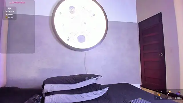 honny 23 online show from February 20, 7:36 pm