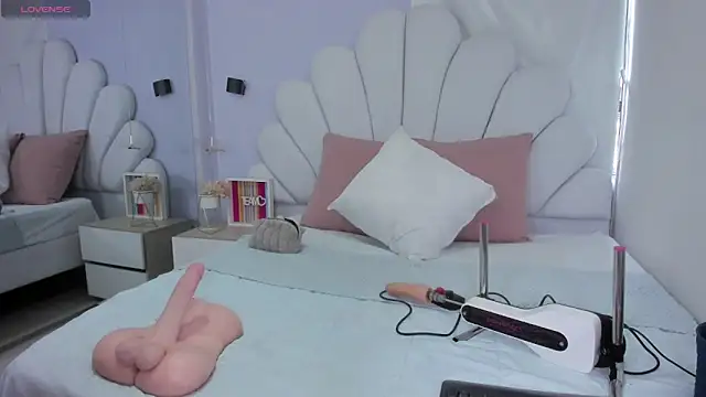 kate lua online show from March 15, 9:21 pm